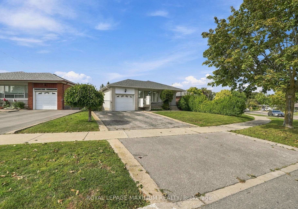 35-norfield-crescent-toronto-etobicoke-ontario-w13815408