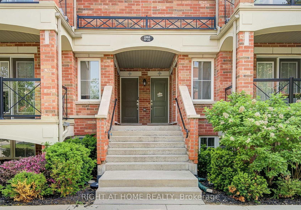 2484-post-road-oakville-ontario-w13815450