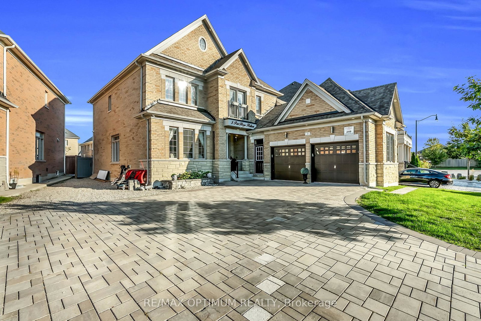 3-port-hope-hollow-brampton-ontario-w13815478