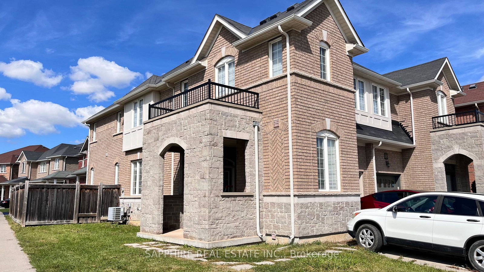 1261-sim-place-milton-ontario-w13815496