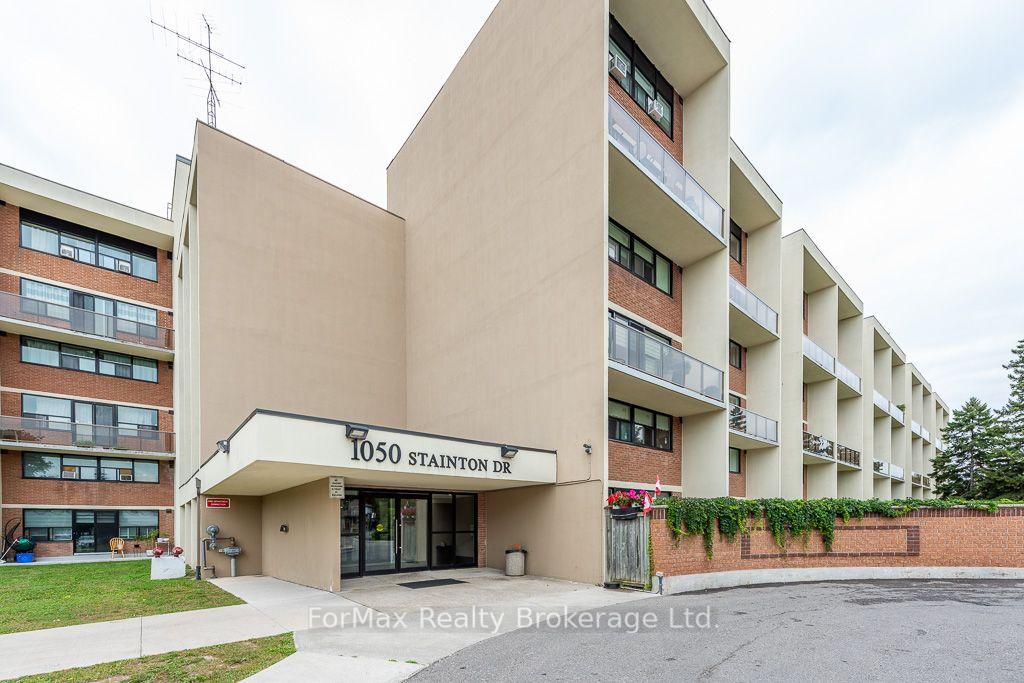 1050-stainton-drive-mississauga-ontario-w13815742