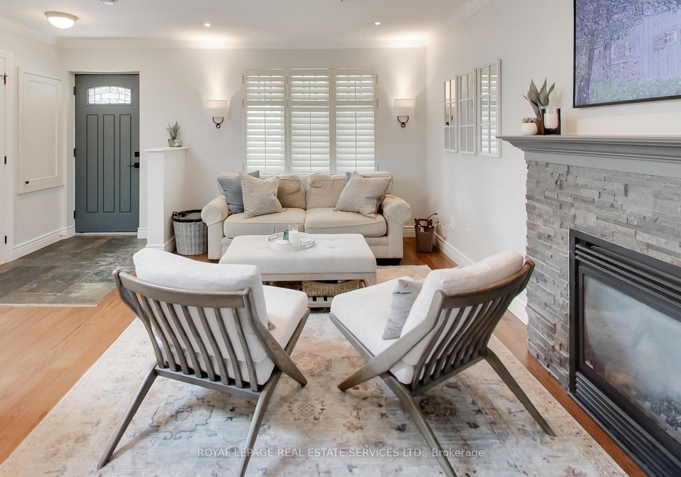 21-parker-avenue-toronto-etobicoke-ontario-w13815768