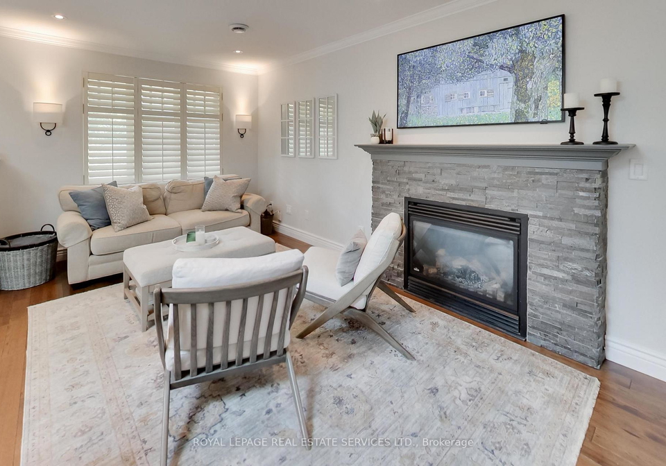21-parker-avenue-toronto-etobicoke-ontario-w13815768