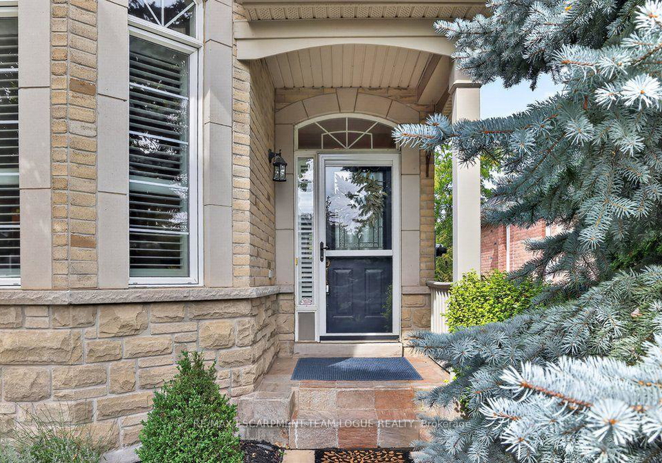 4400-millcroft-park-drive-burlington-ontario-w13816178