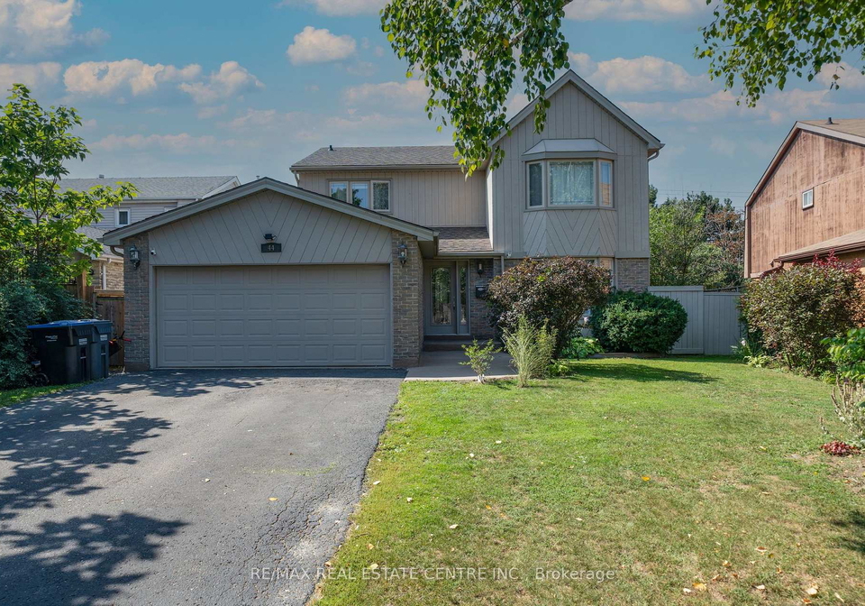 44-madelaine-crescent-brampton-ontario-w13816188