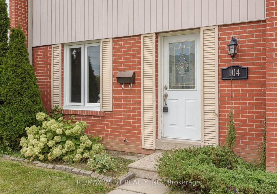 900-s-central-park-drive-brampton-ontario-w13816302