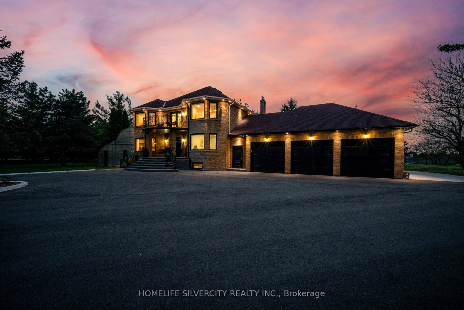 15-estateview-circle-brampton-ontario-w13816446