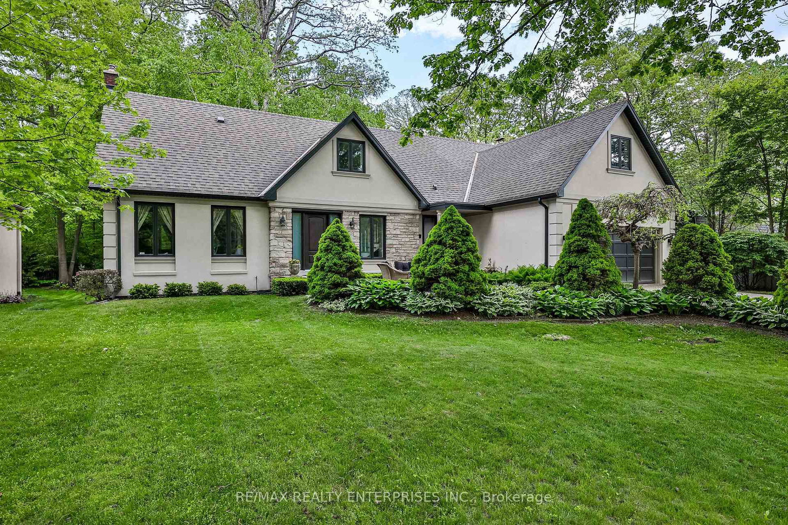 208-mineola-road-w-mississauga-ontario-w13816488