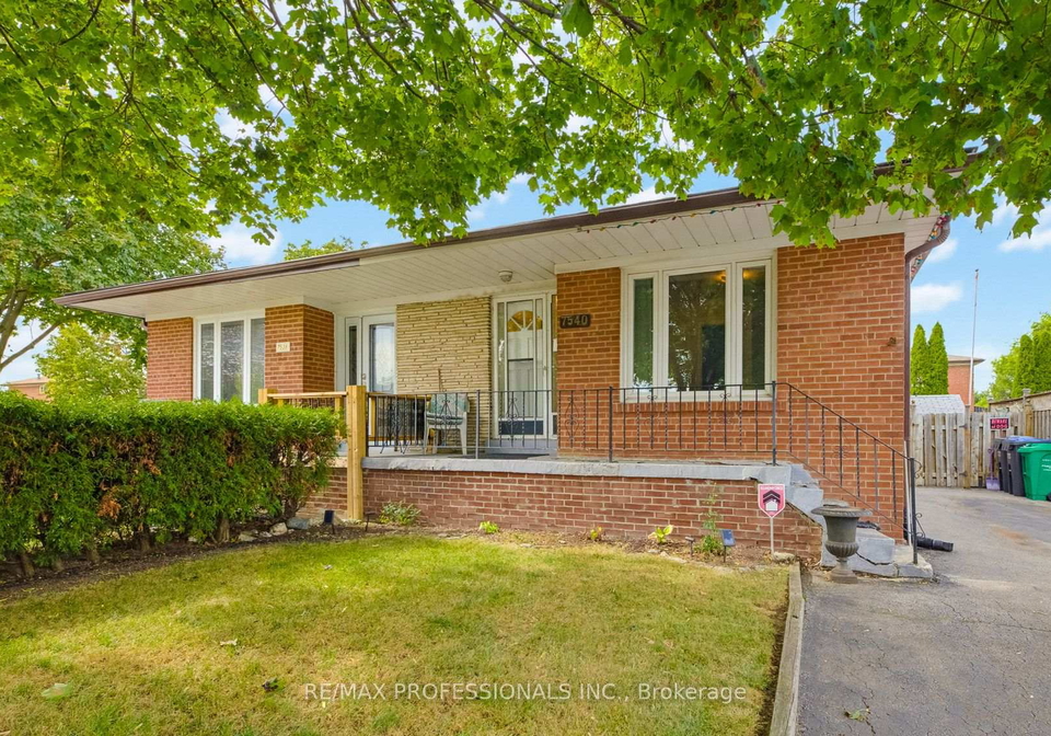 7540-darcel-avenue-mississauga-ontario-w13816830