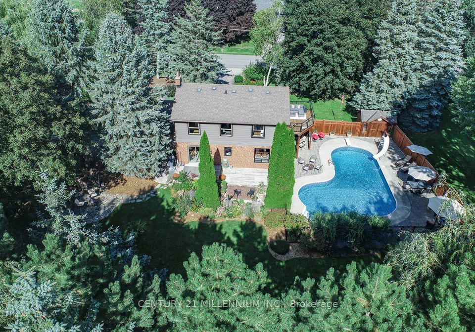 1666-spruce-drive-caledon-ontario-w13817188