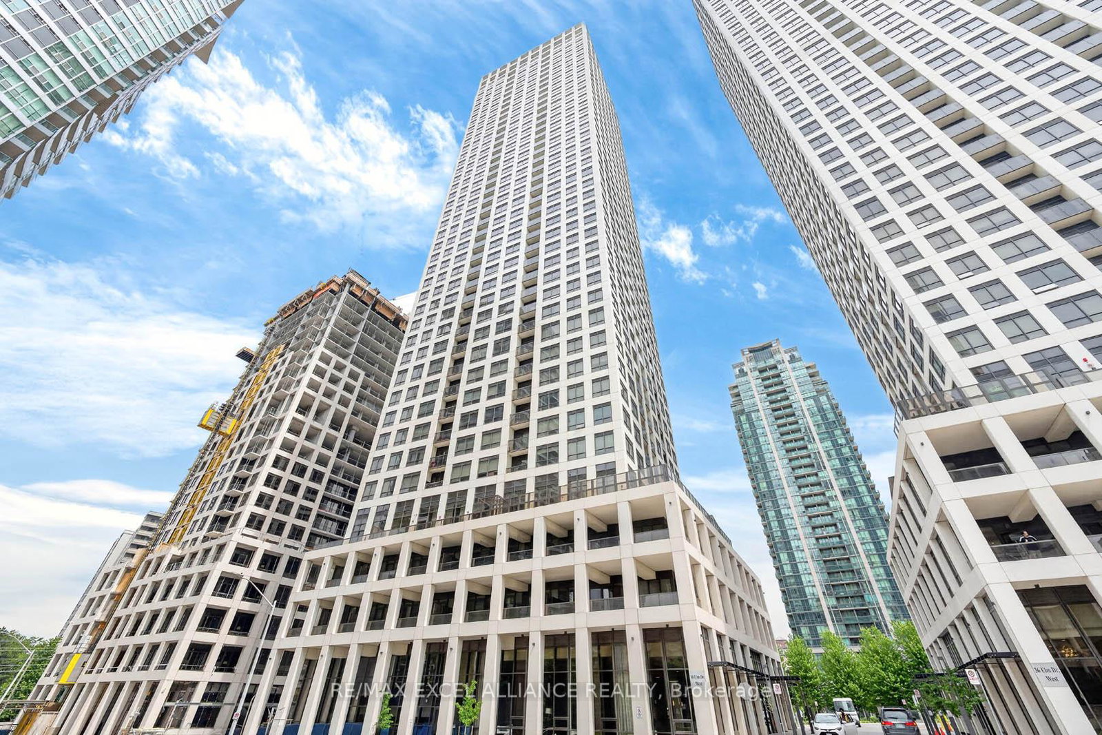 30-elm-drive-w-mississauga-ontario-w13817210