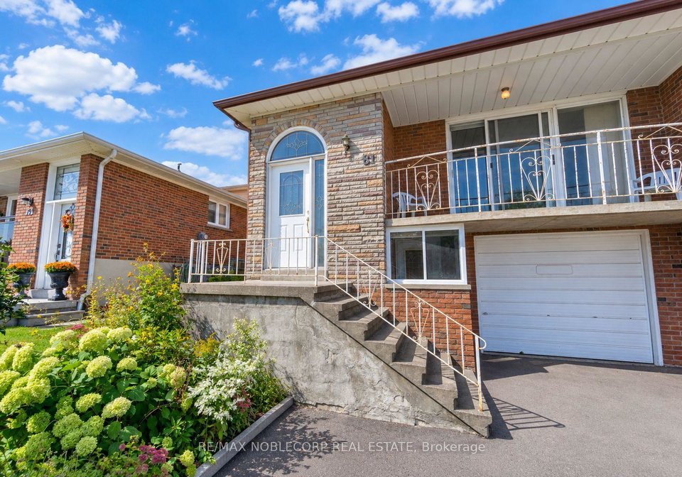 81-blossom-crescent-toronto-york-ontario-w13817562