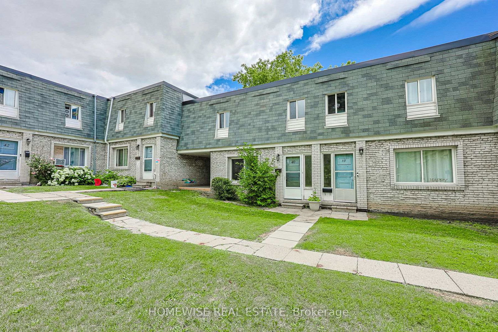 1350-winding-trail-mississauga-ontario-w13817566