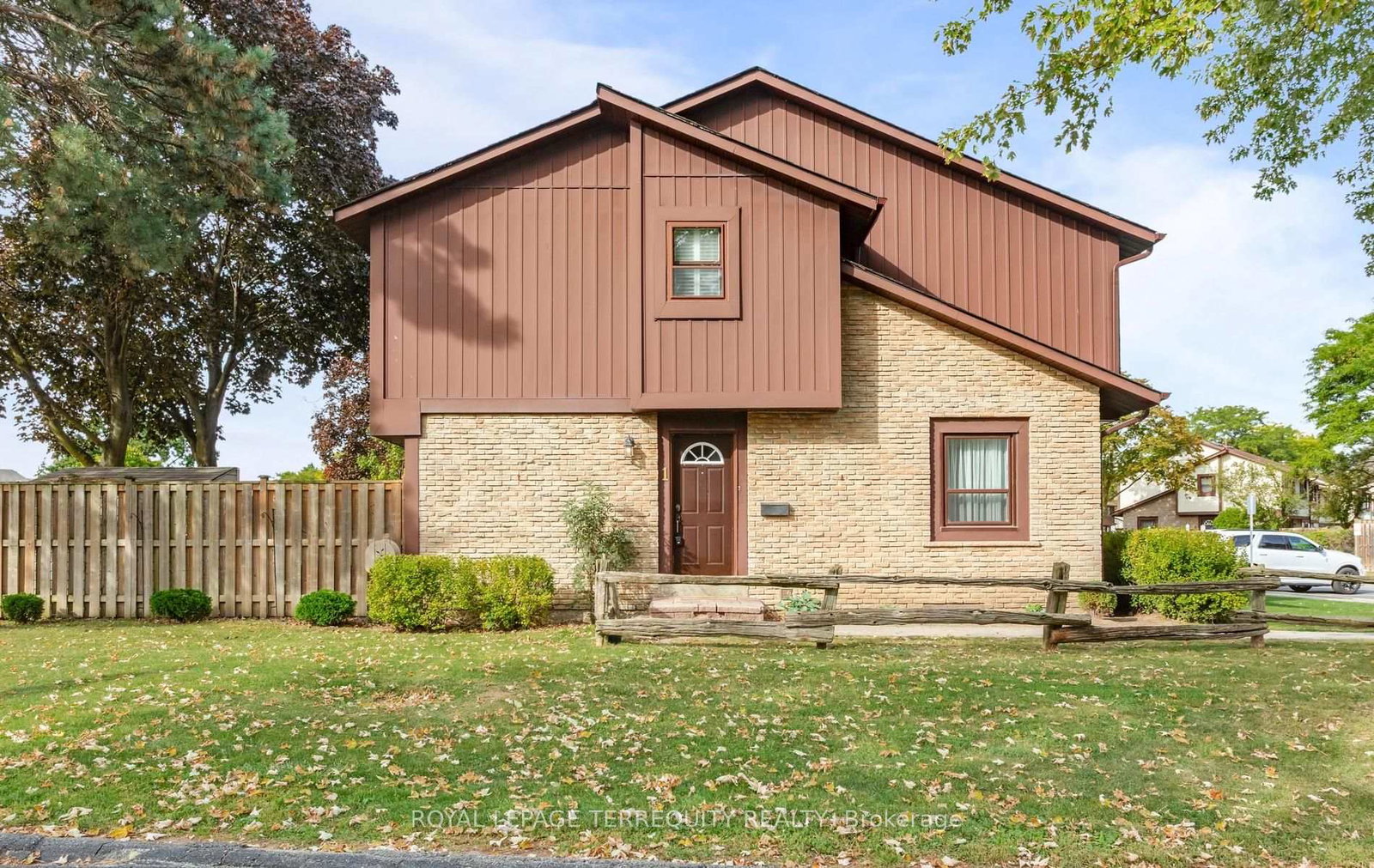 6650-falconer-drive-mississauga-ontario-w13817576