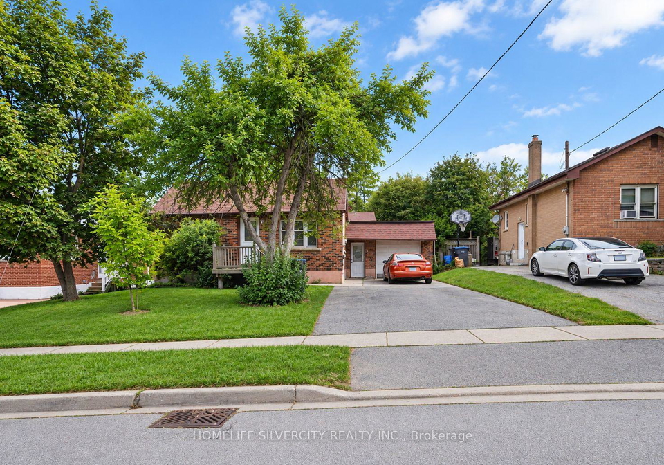 30-woodward-avenue-brampton-ontario-w13817700