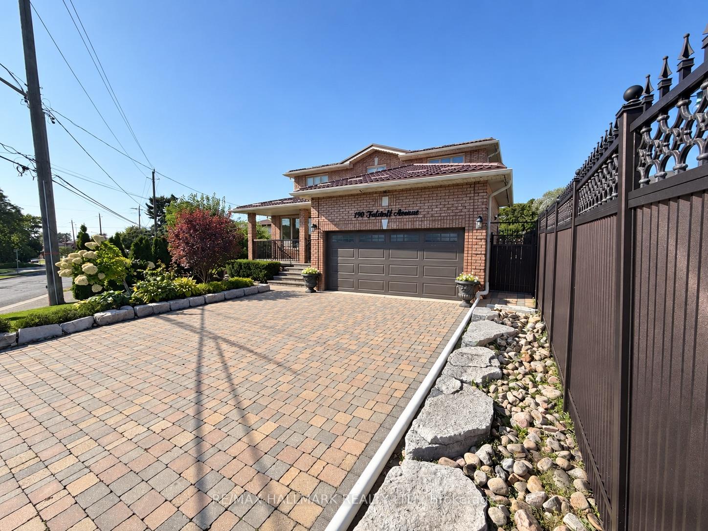 190-falstaff-avenue-toronto-north-york-ontario-w13817768