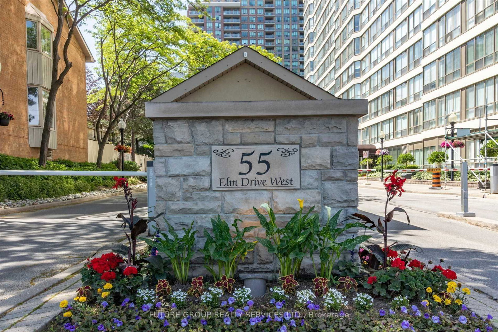55-elm-drive-w-mississauga-ontario-w13817944