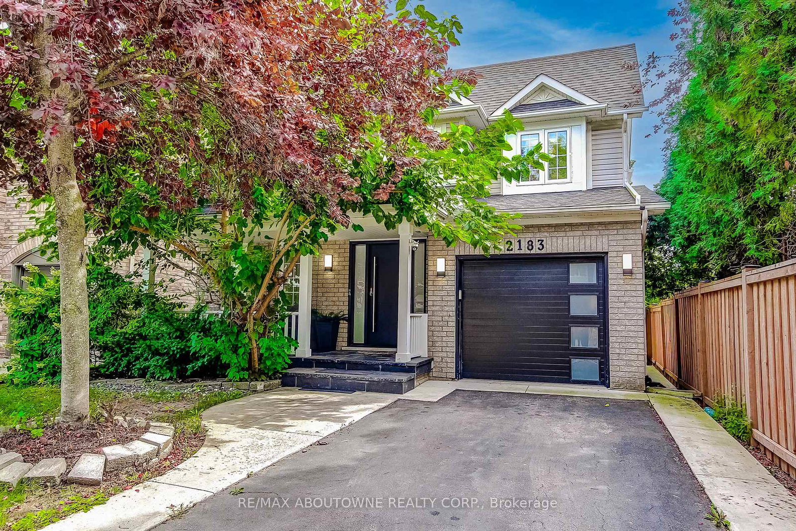 2183-birchleaf-lane-burlington-ontario-w13818100
