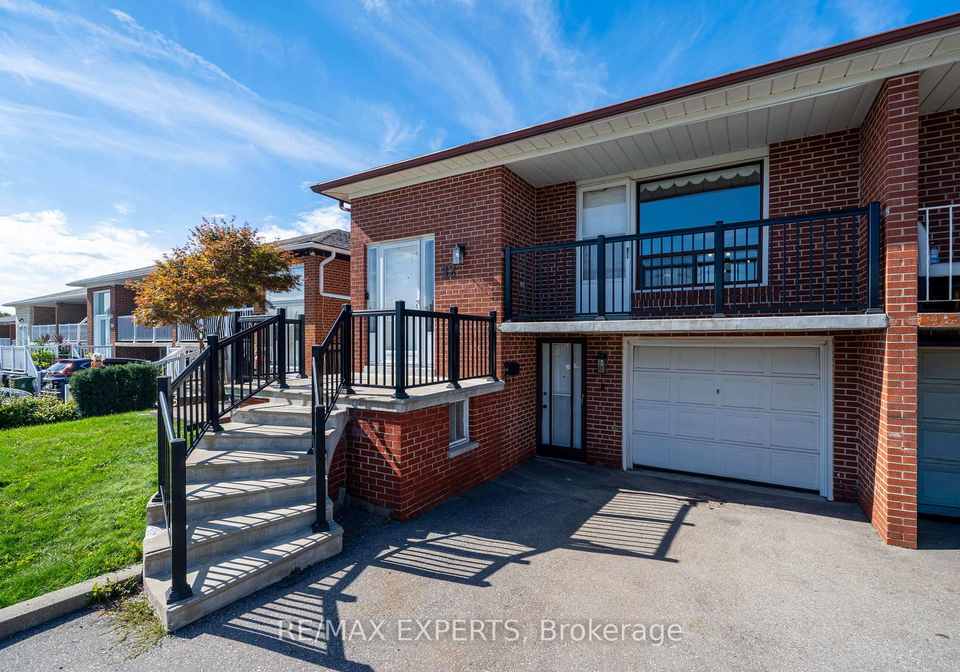 12-paradelle-crescent-toronto-york-ontario-w13818108