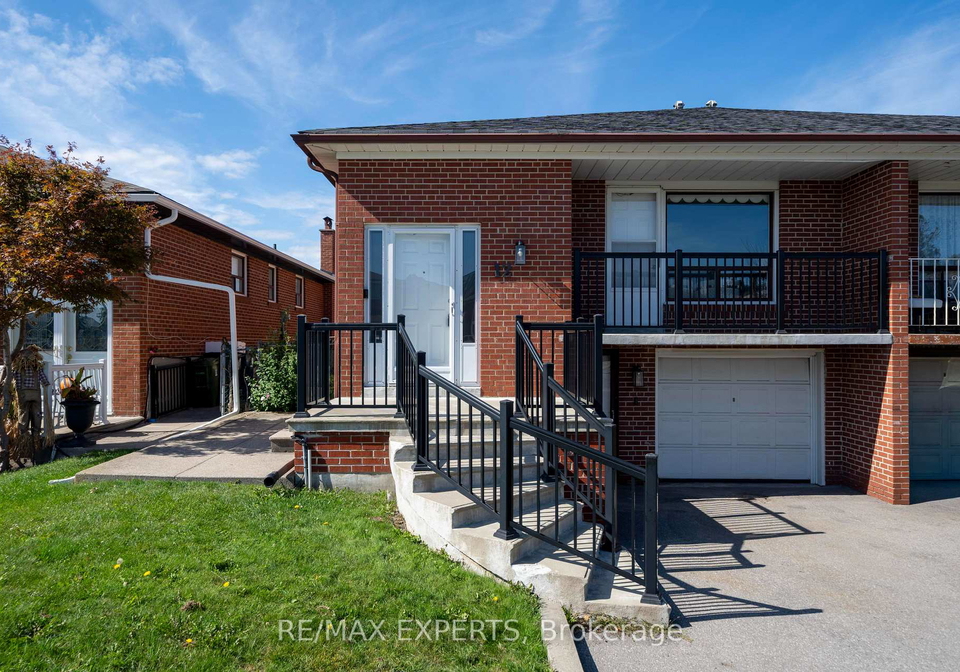 12-paradelle-crescent-toronto-york-ontario-w13818108