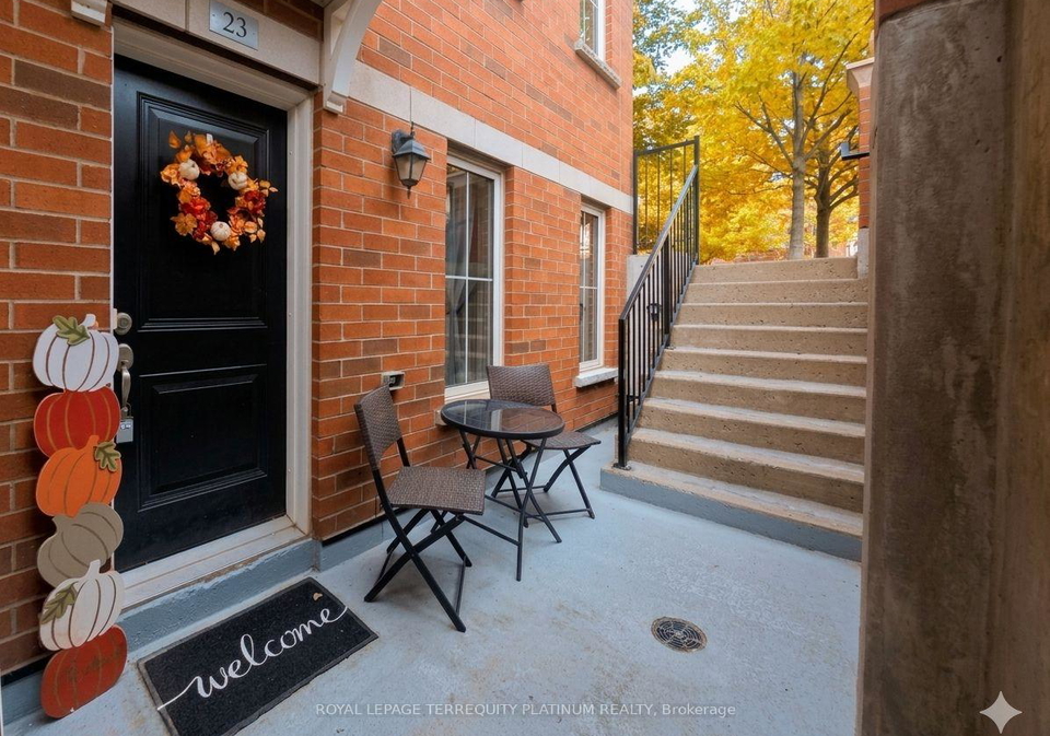 2468-post-road-oakville-ontario-w13818556