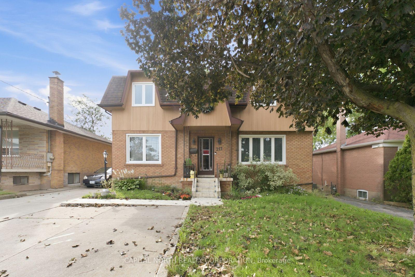 211-epsom-downs-drive-toronto-york-ontario-w13818598