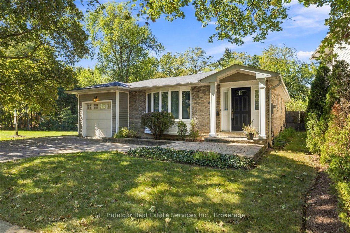 461-maple-avenue-oakville-ontario-w13818658