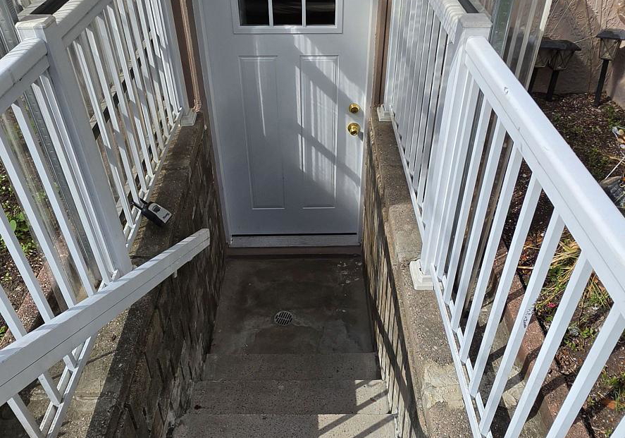 34-peterborough-avenue-toronto-toronto-ontario-w13818762