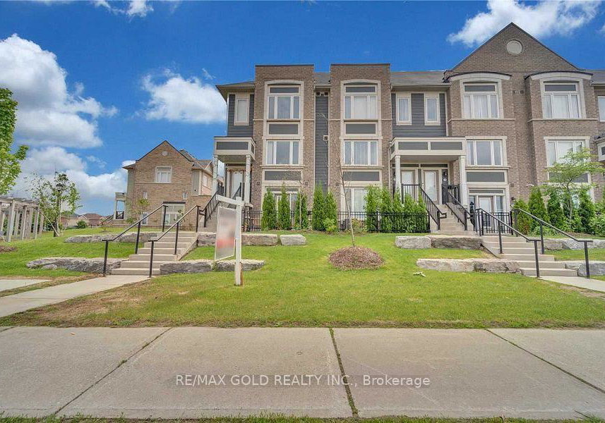 250-sunny-meadow-boulevard-brampton-ontario-w13818822