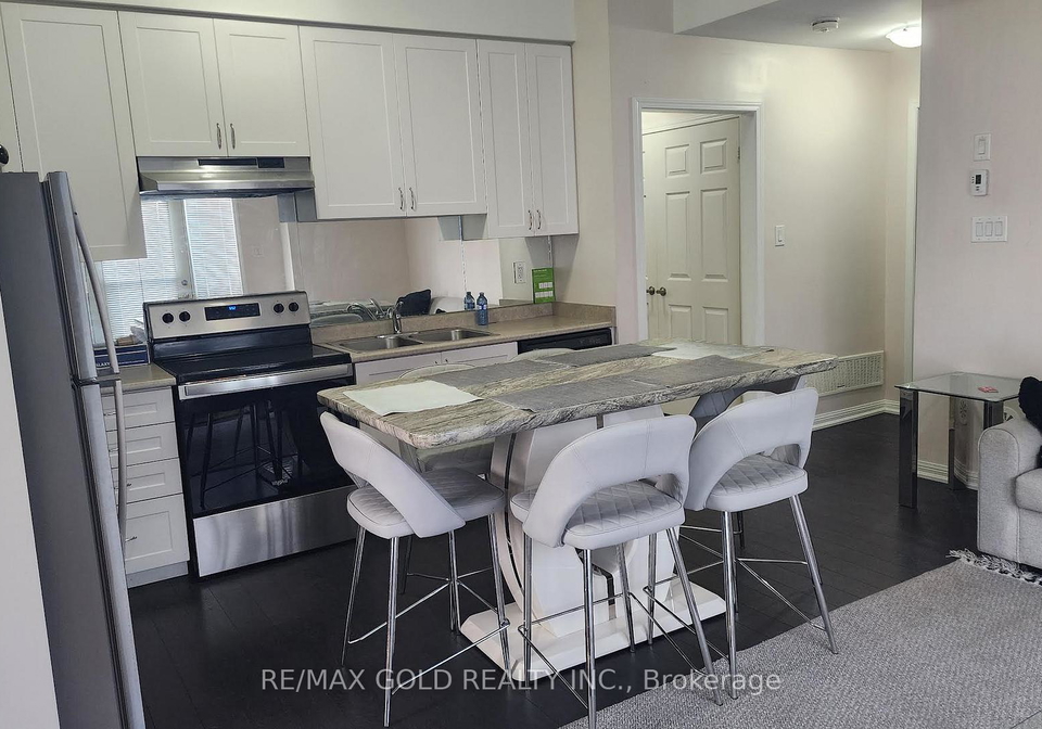 250-sunny-meadow-boulevard-brampton-ontario-w13818822