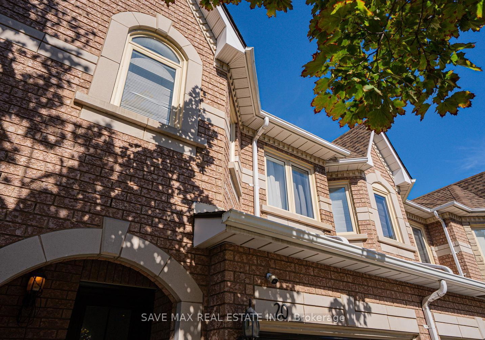 455-apache-court-mississauga-ontario-w13818844