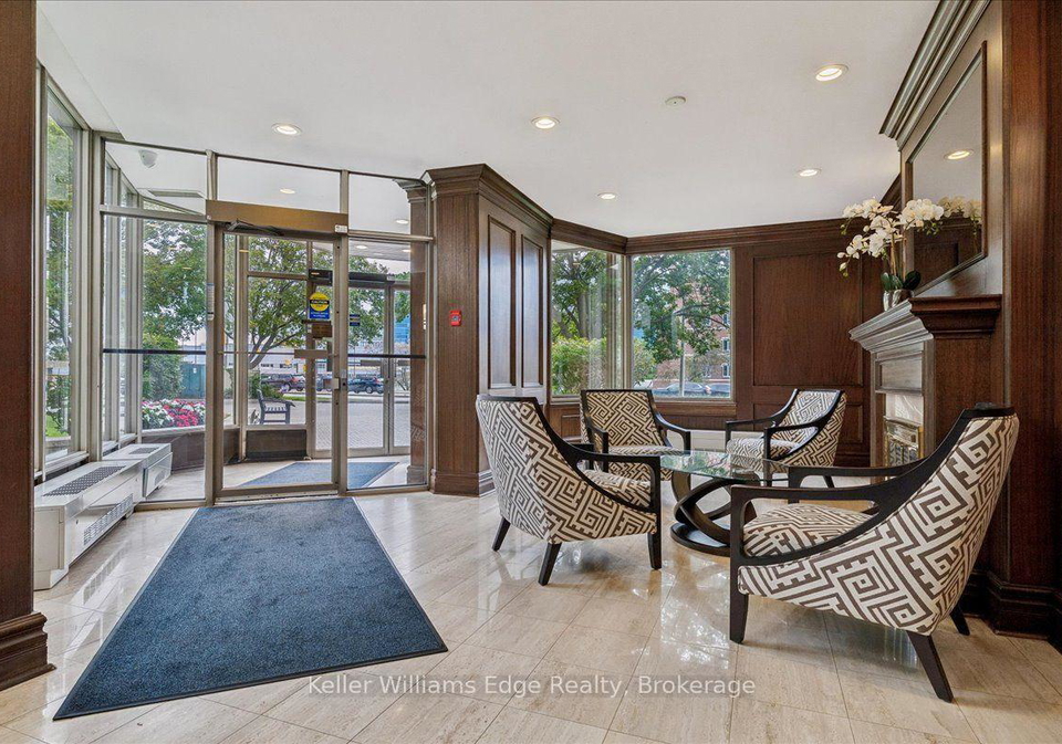 1201-north-shore-boulevard-e-burlington-ontario-w13818874
