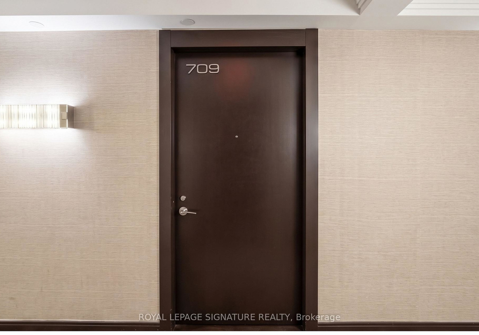 9-valhalla-inn-road-toronto-etobicoke-ontario-w13819102