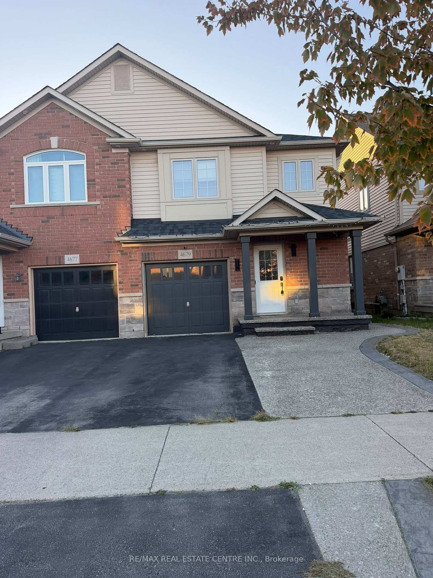 4679-thomas-alton-boulevard-burlington-ontario-w13819360
