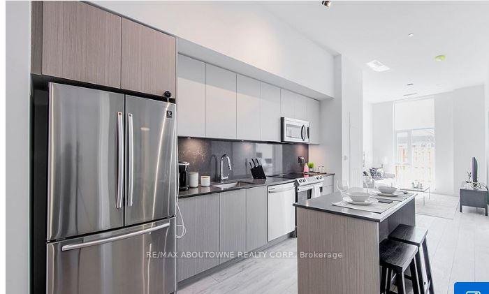125-bronte-road-oakville-ontario-w13820380