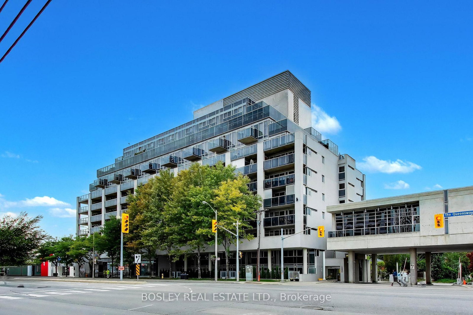 1050-the-queensway-toronto-etobicoke-ontario-w13820488