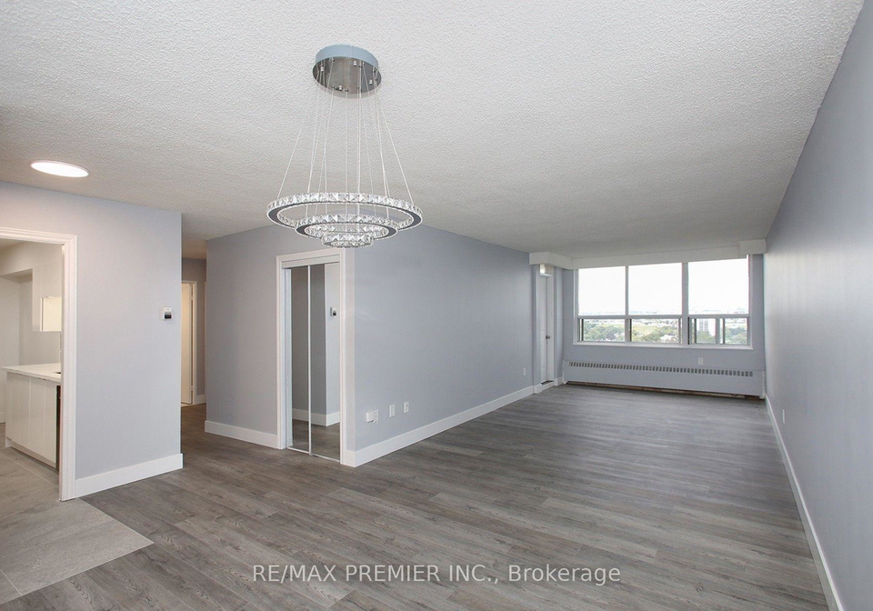 390-dixon-road-toronto-etobicoke-ontario-w13820580