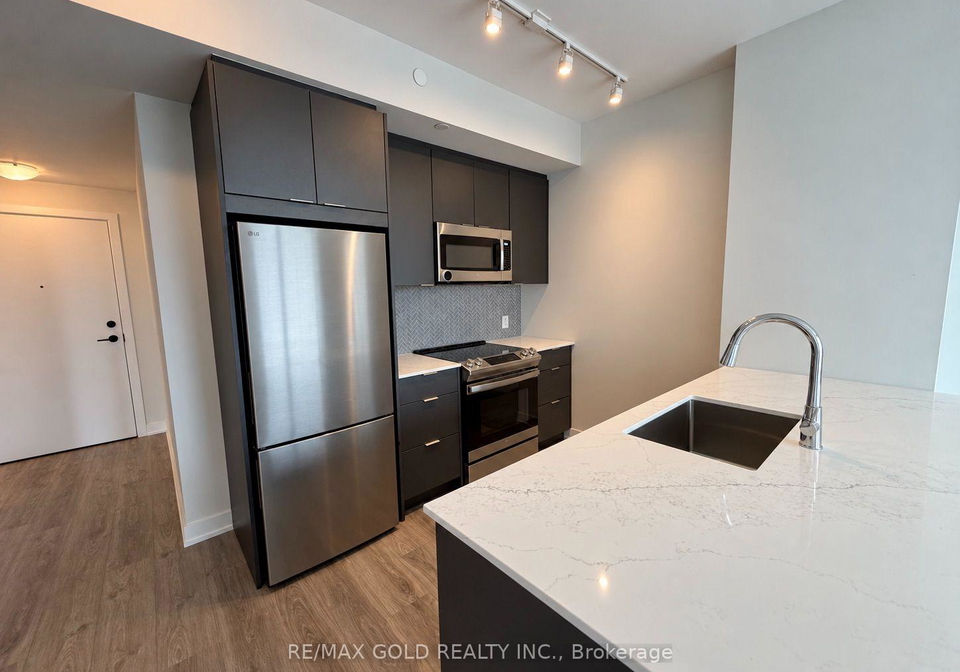 430-square-one-drive-mississauga-ontario-w13820900