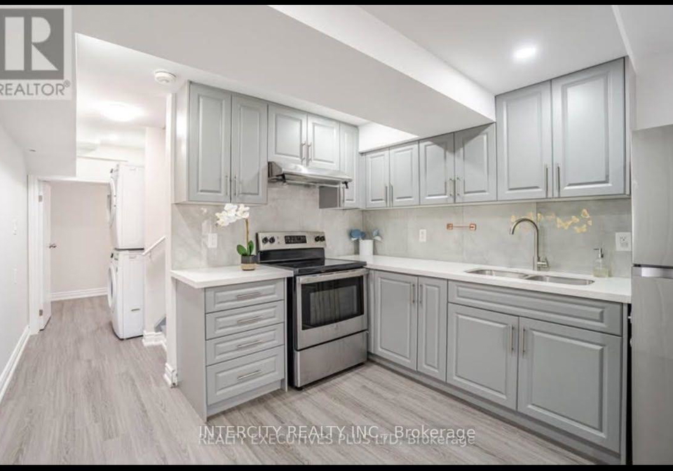 36-minna-trail-brampton-ontario-w13821032