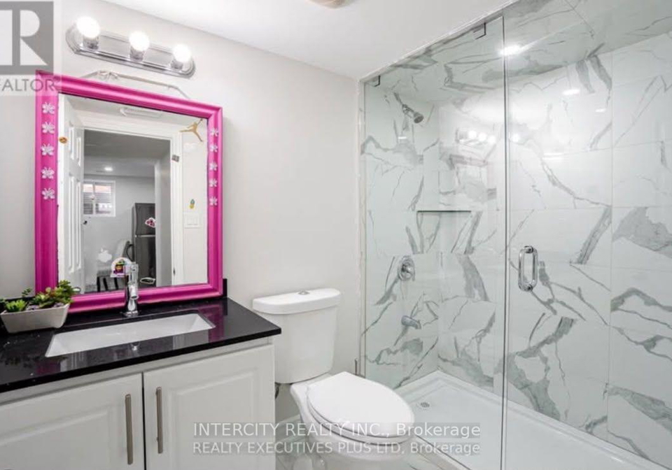 36-minna-trail-brampton-ontario-w13821032