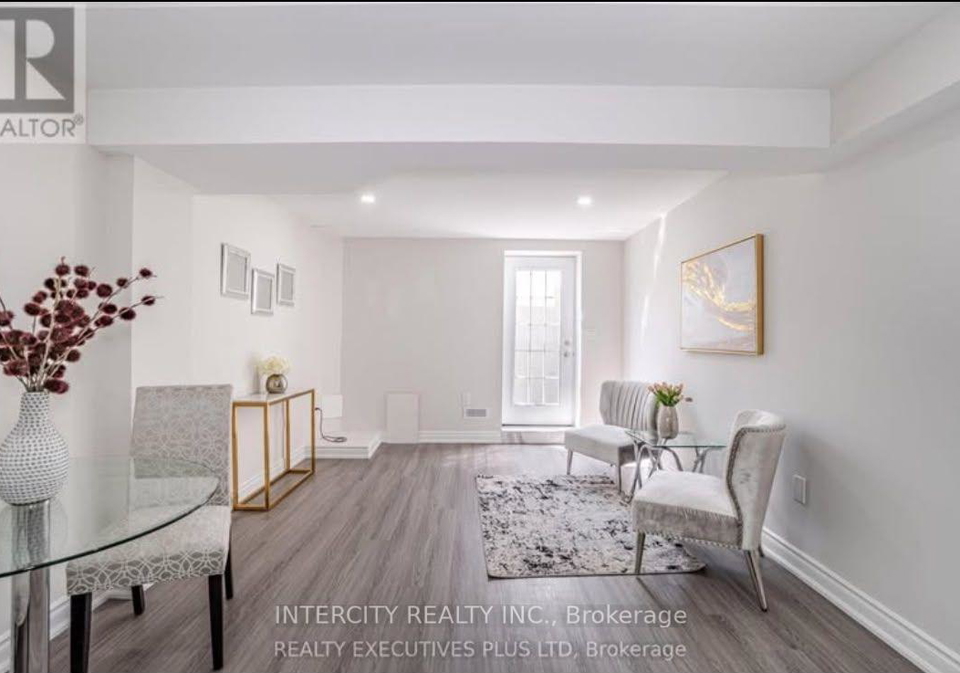 36-minna-trail-brampton-ontario-w13821032