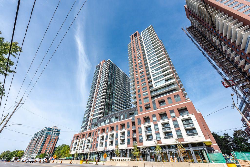 4010-eglinton-avenue-w-toronto-etobicoke-ontario-w13821102