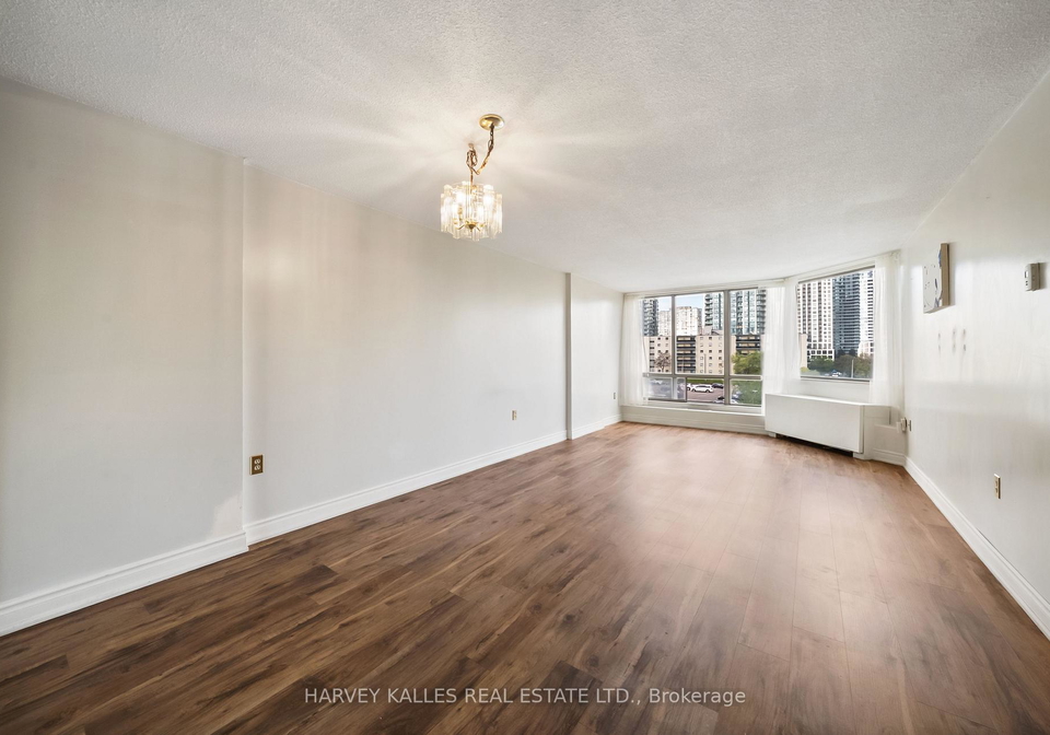 25-fairview-road-mississauga-ontario-w13821166