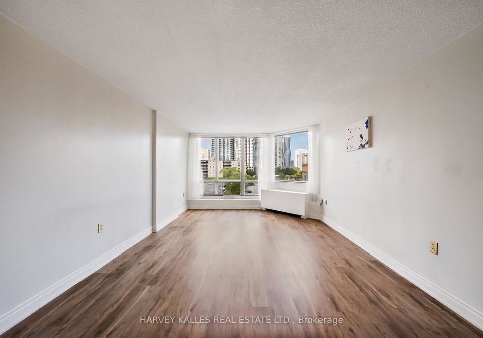 25-fairview-road-mississauga-ontario-w13821166