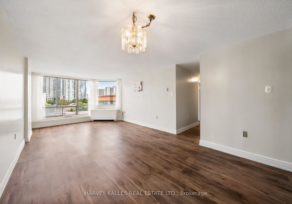 25-fairview-road-mississauga-ontario-w13821166