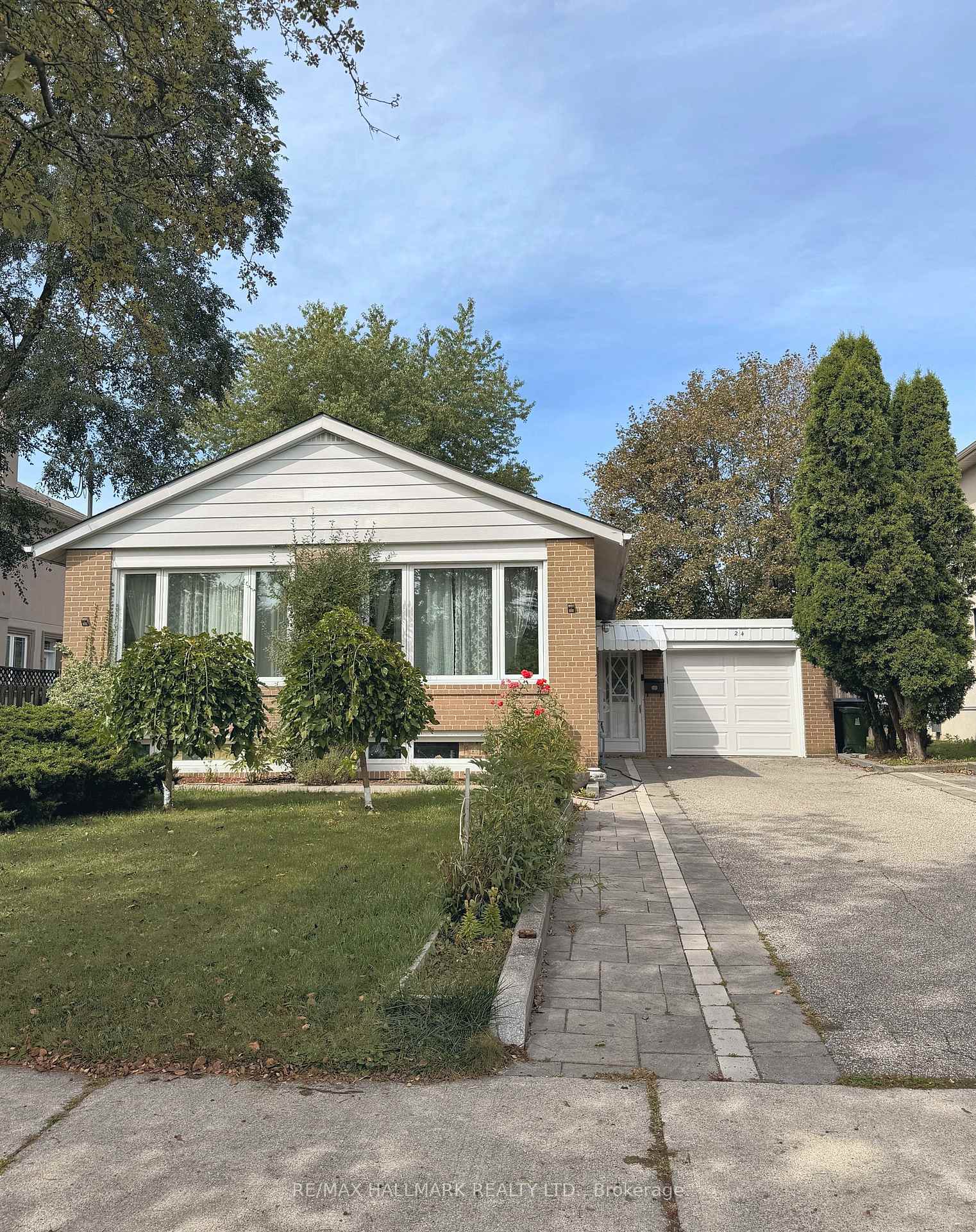 24-sabine-road-toronto-etobicoke-ontario-w13821212
