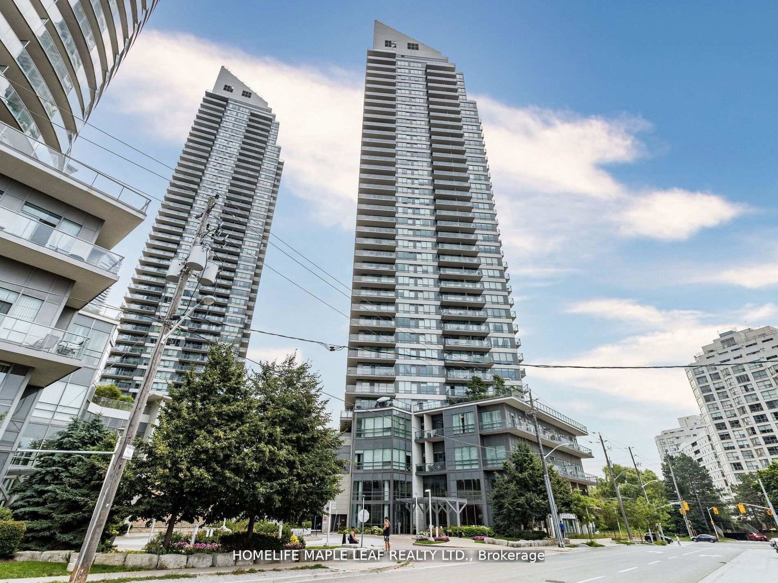 2240-lakeshore-boulevard-w-toronto-etobicoke-ontario-w13821462