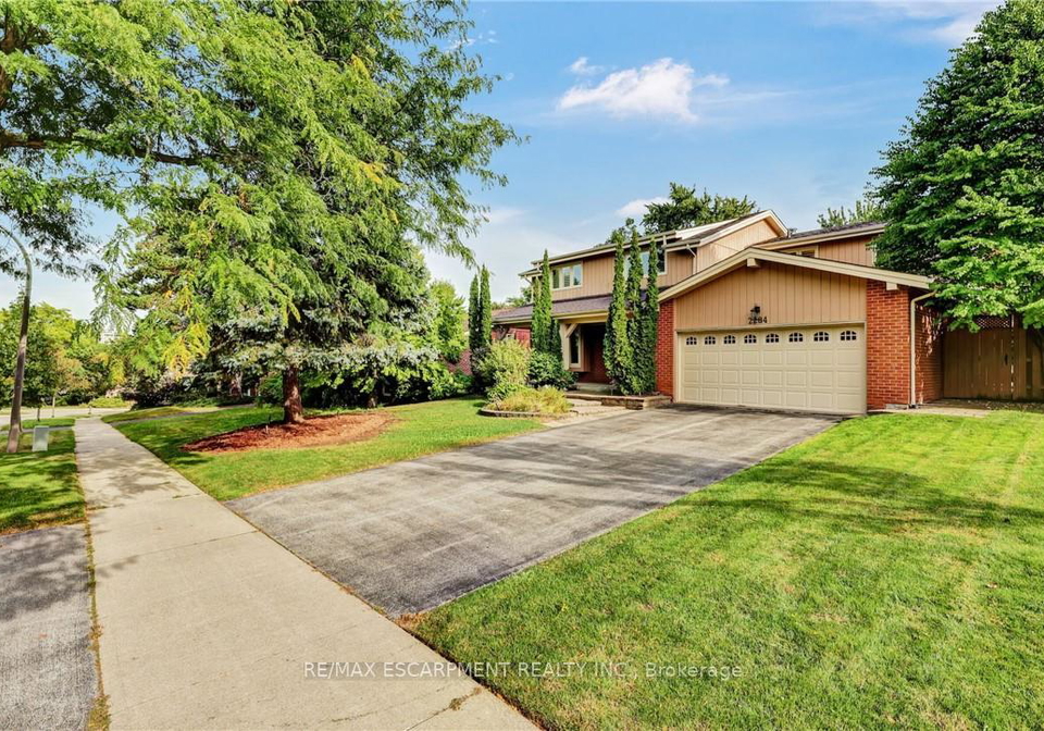 2284-mansfield-drive-burlington-ontario-w13821710