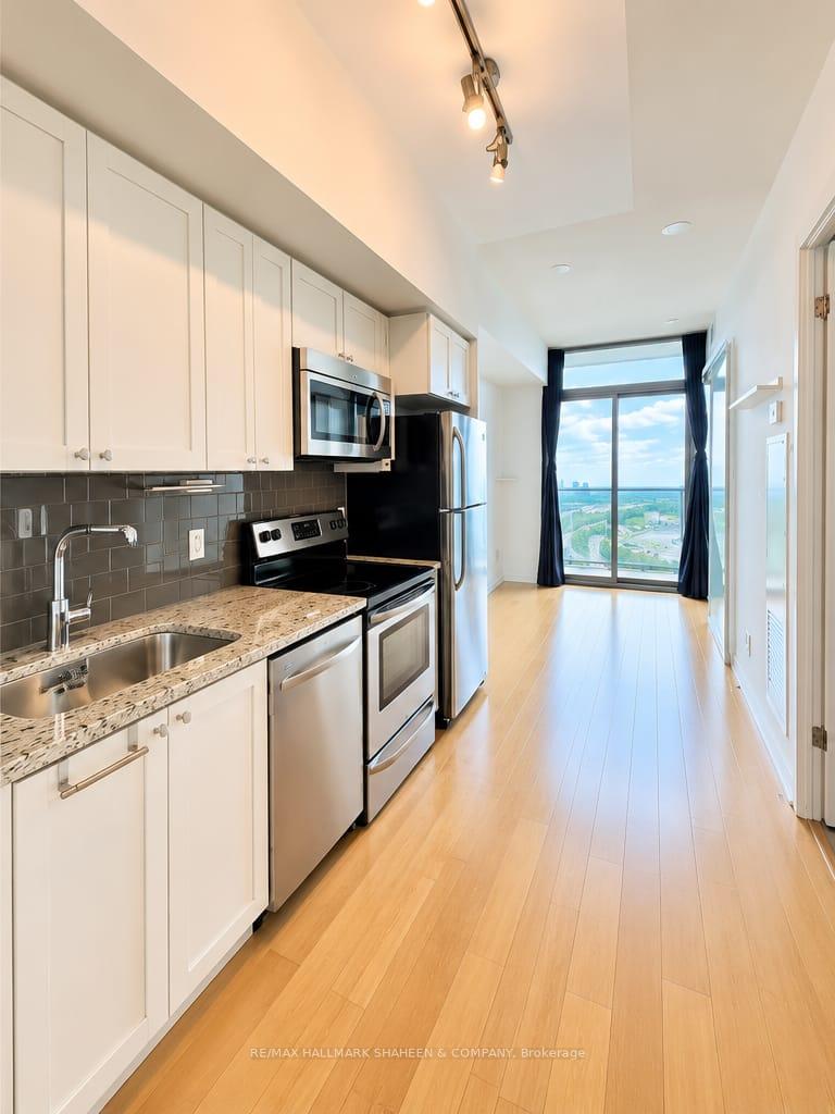 105-the-queensway-toronto-toronto-ontario-w13821930