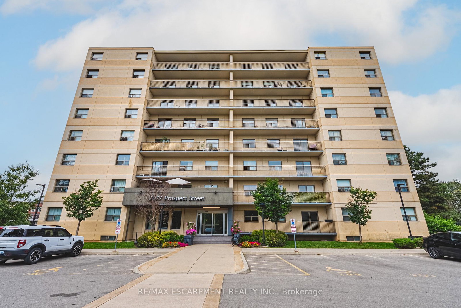 2077-prospect-street-burlington-ontario-w13822272